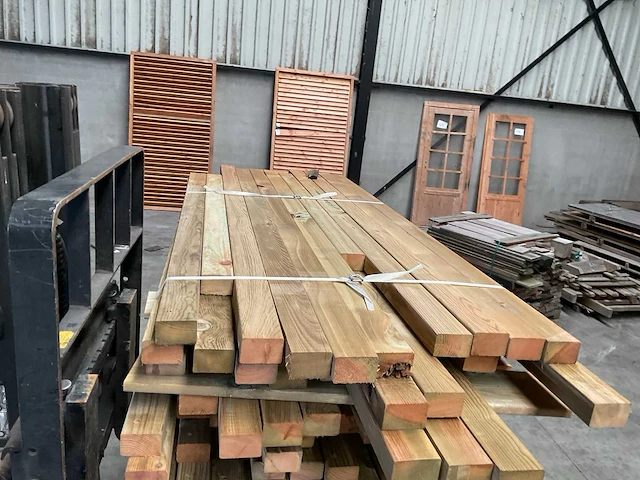 Partij grenen balken 80-180x6,5x4,5 cm - afbeelding 7 van  8