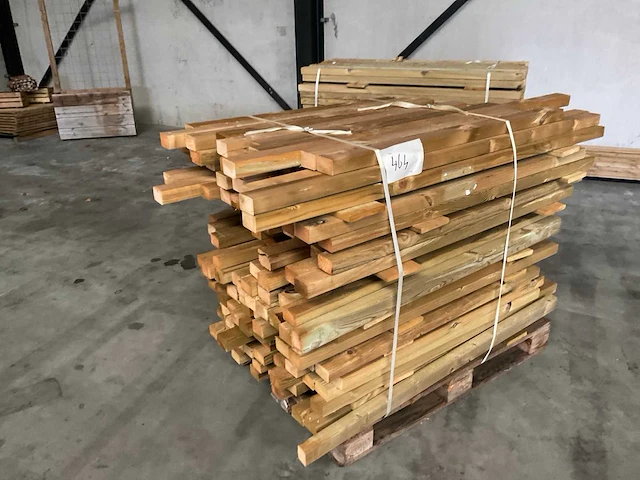 Partij grenen balken 80-180x8,5x4,5 cm - afbeelding 1 van  6