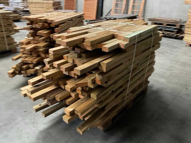 Partij grenen balken 80-180x8,5x4,5 cm - afbeelding 4 van  8