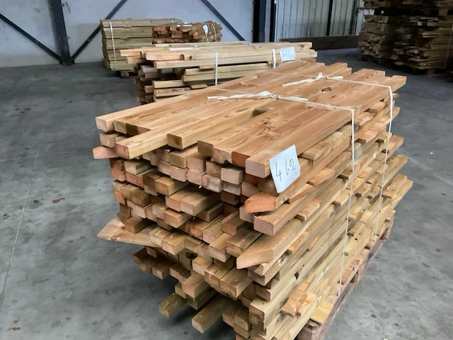Partij grenen balken 80-180x8,5x4,5 cm - afbeelding 1 van  7