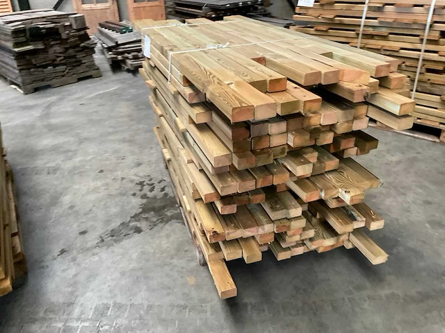 Partij grenen balken 80-180x8,5x4,5 cm - afbeelding 7 van  8