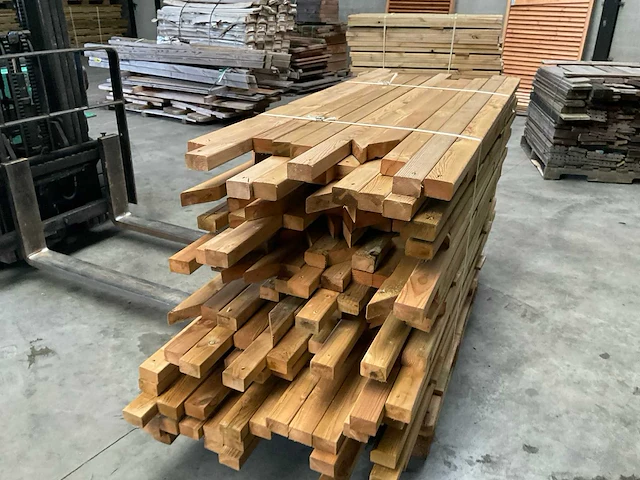 Partij grenen balken 80-180x8,5x4,5 cm - afbeelding 4 van  8