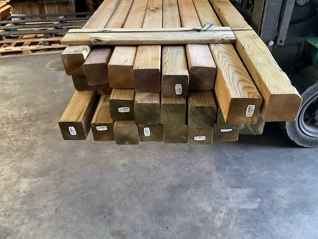 Partij grenen geïmpregneerde tuinpalen 8,8x8,8 cm - afbeelding 6 van  14