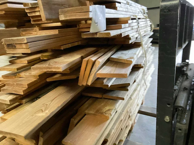 Partij grenen planken 80-180x14x1,8 cm - afbeelding 8 van  8
