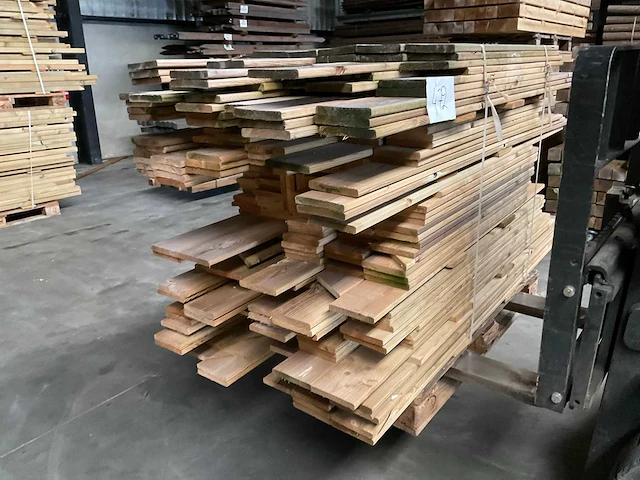 Partij grenen planken 80-180x14x1,8 cm - afbeelding 1 van  6