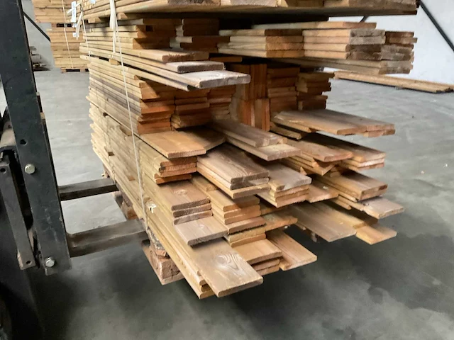 Partij grenen planken 80-180x14x1,8 cm - afbeelding 6 van  6