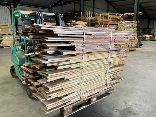 Partij grenen planken 80-180x14x1,8 cm - afbeelding 3 van  4