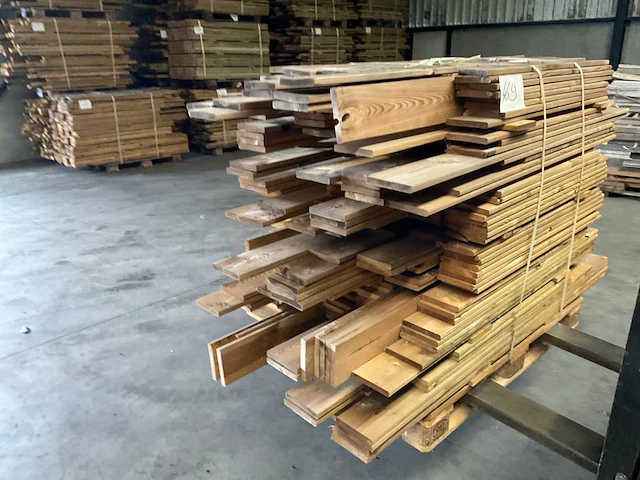 Partij grenen planken 80-180x14x1,8 cm - afbeelding 1 van  6