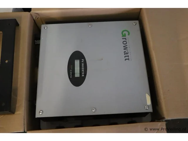Partij growatt inverters/omvormers o.a. model 3600mtl-s & 1000-s - afbeelding 4 van  9
