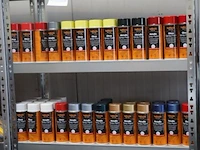 Partij halfords spray paint - 75 bussen á 400ml - afbeelding 1 van  9