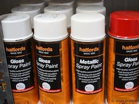 Partij halfords spray paint - 75 bussen á 400ml - afbeelding 6 van  9