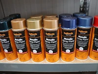 Partij halfords spray paint - 75 bussen á 400ml - afbeelding 7 van  9