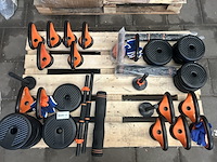 Partij halterschijven en fitness artikelen - afbeelding 1 van  9