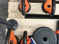 Partij halterschijven en fitness artikelen - afbeelding 9 van  9