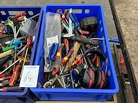 Partij hand -en hulpgereedschappen - afbeelding 2 van  4
