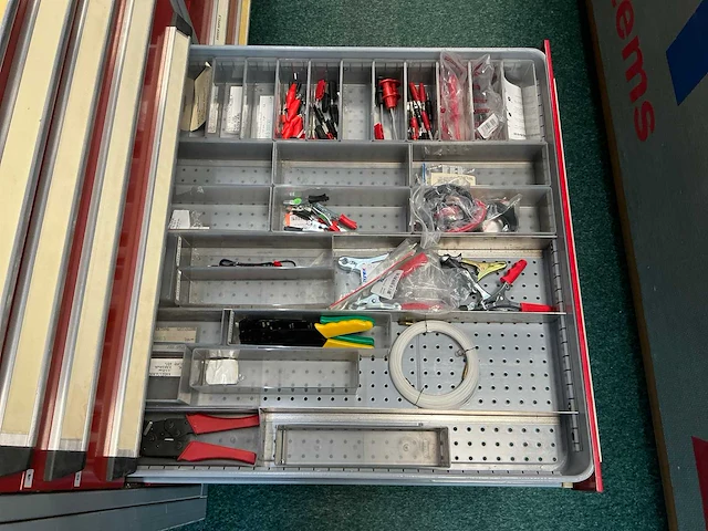 Partij handgereedschap en automotive onderdelen - afbeelding 8 van  44