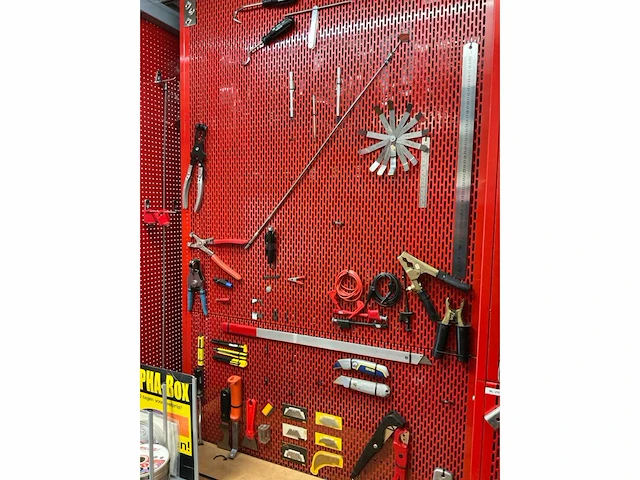 Partij handgereedschap en automotive onderdelen - afbeelding 44 van  44