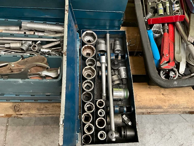 Partij handgereedschap - afbeelding 3 van  7