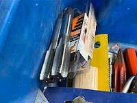 Partij handgereedschap - afbeelding 4 van  5