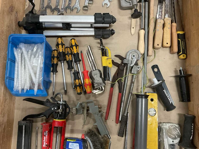 Partij handgereedschap - afbeelding 3 van  4