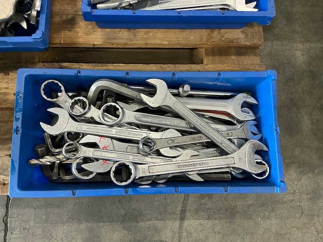 Partij handgereedschap - afbeelding 3 van  8