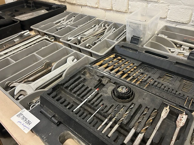 Partij handgereedschap - afbeelding 6 van  8