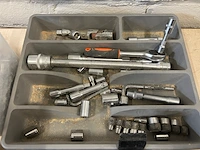 Partij handgereedschap - afbeelding 7 van  8