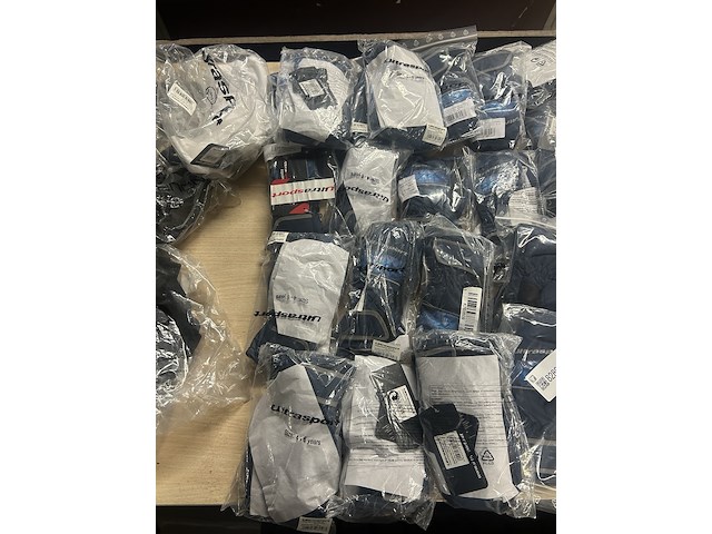 Partij handschoenen en tights ultrasport - afbeelding 3 van  7