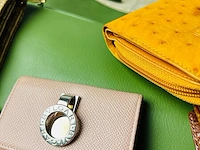 Partij handtassen en portemonnees louis vuitton, cartier, guess by marciano - afbeelding 7 van  10