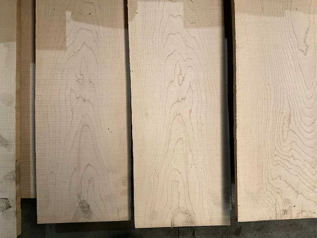 Partij hardhouten planken 13mm diverse formaten (65x) - afbeelding 4 van  5