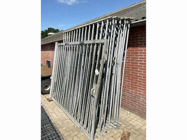 Partij hekwerk - afbeelding 2 van  4