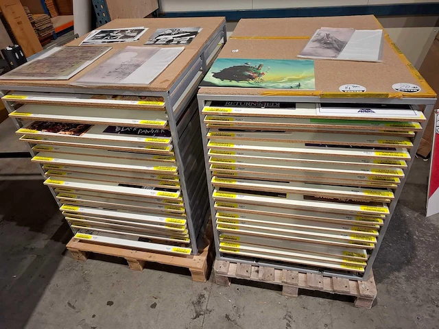 Partij high quality (art) prints, 1.000 + stuks - afbeelding 1 van  19