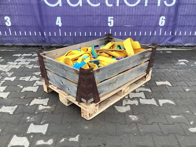 Partij hijsbanden (diverse maten) - afbeelding 1 van  4