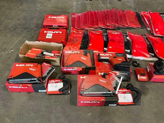 Partij hilti accessoires en toebehoren - afbeelding 2 van  9