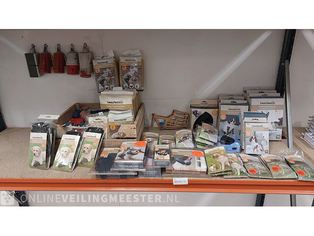 Partij honden artikelen - afbeelding 1 van  11