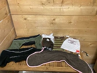 Partij honden kleding en toebehoren (48x) - afbeelding 1 van  10