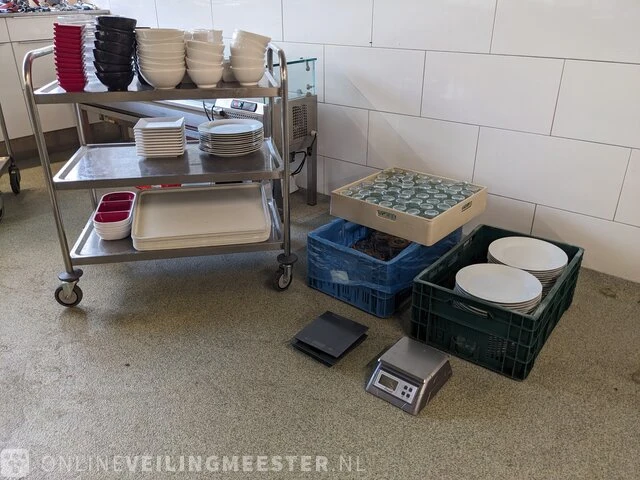 Partij horeca benodigdheden - afbeelding 1 van  17