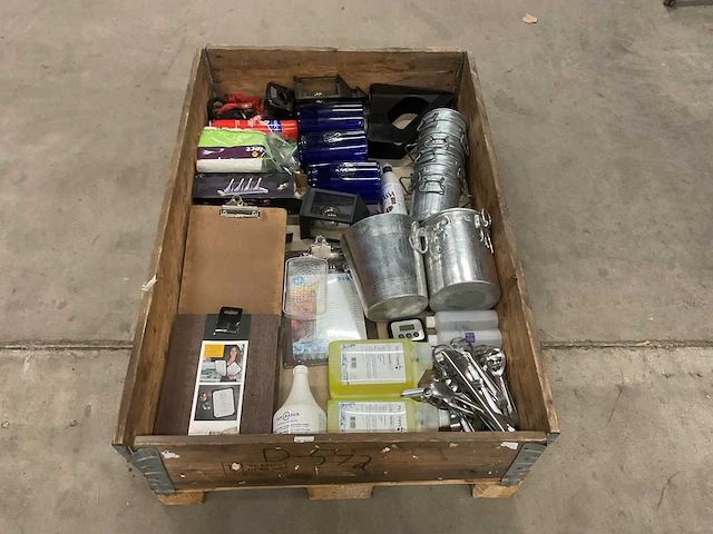 Partij horeca benodigheden - afbeelding 1 van  3