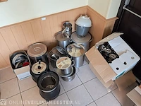 Partij horeca soeppannen en soepkommen - afbeelding 1 van  8