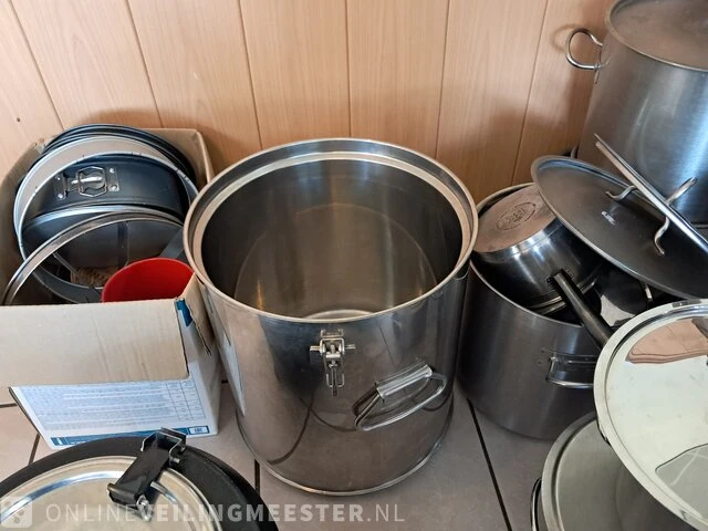 Partij horeca soeppannen en soepkommen - afbeelding 6 van  8