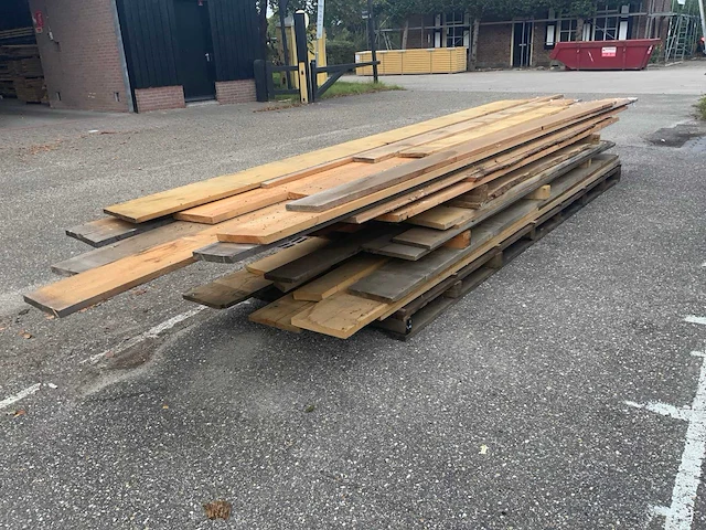 Partij hout eiken en douglas (circa 1 m³) - afbeelding 2 van  8