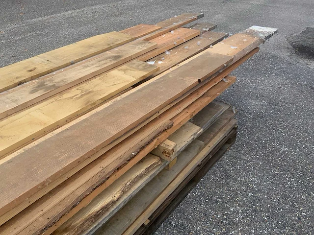 Partij hout eiken en douglas (circa 1 m³) - afbeelding 6 van  8