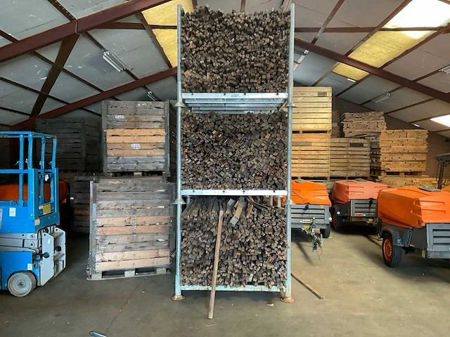 Partij hout. haardhout (3x) - afbeelding 1 van  3