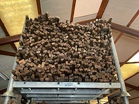 Partij hout. haardhout (3x) - afbeelding 2 van  3