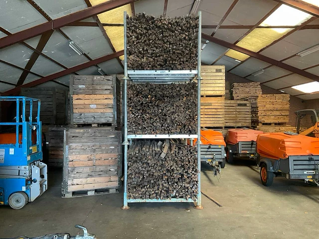 Partij hout. haardhout (3x) - afbeelding 1 van  4