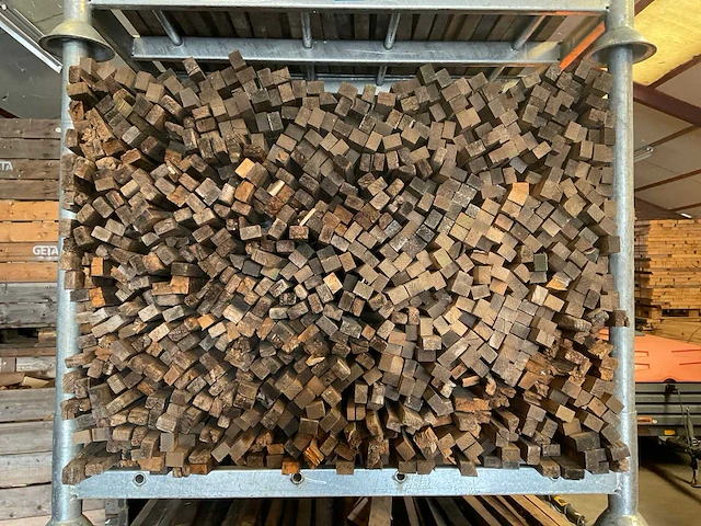 Partij hout. haardhout (3x) - afbeelding 2 van  4
