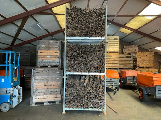 Partij hout. haardhout (3x) - afbeelding 1 van  3