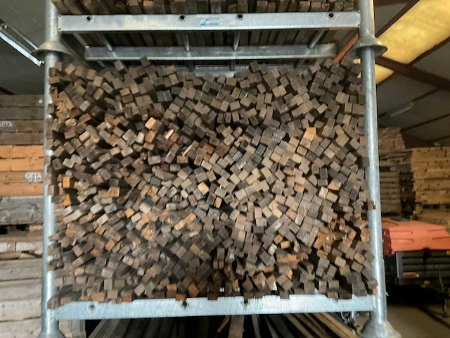 Partij hout. haardhout (3x) - afbeelding 2 van  3