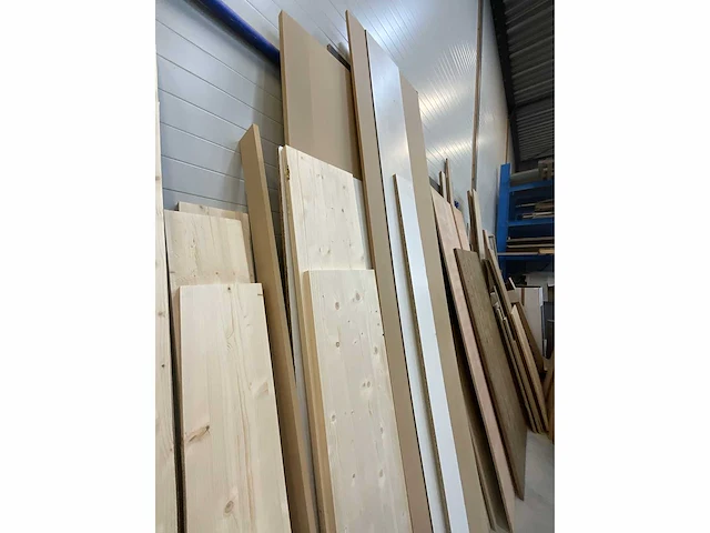 Partij hout - afbeelding 9 van  9