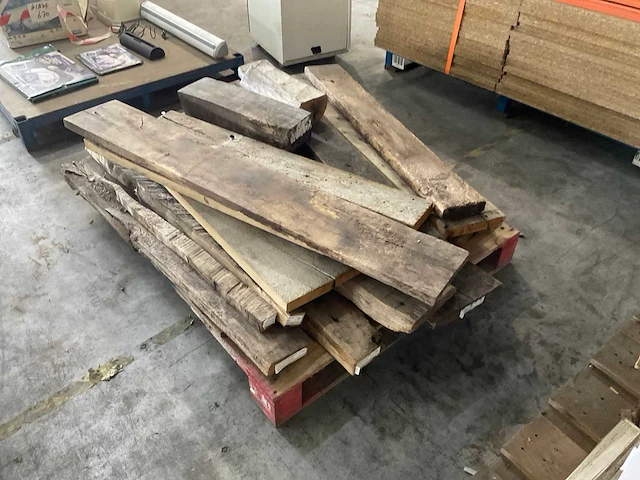 Partij hout - afbeelding 3 van  6